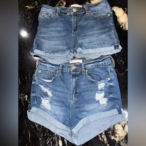 Blue denim size 7, 9 shorts.